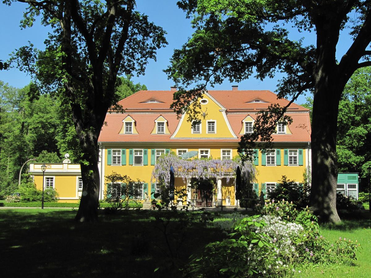 Fledermausschloss Lohsa Esterno foto
